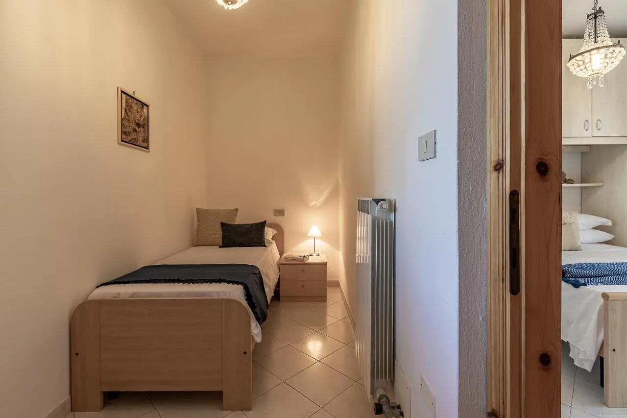 Lido Degli Estensi Terrace Apartment